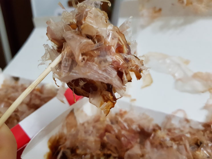  조치원 푸드트럭 다코야끼 매콤하네요