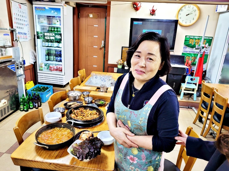  홍제동 동네 해장맛집 대박감자탕 보쌈 가족 외식 추천