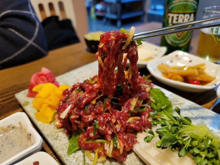  인덕원역맛집 육회좋은날, 신선한 육회가 먹고 싶다면 여기!