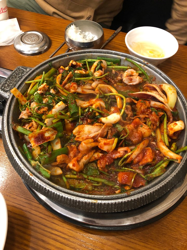  광명역 맛집 | 이케아 롯데아울렛 쇼핑 피로가 풀리는 불맛 군산오징어