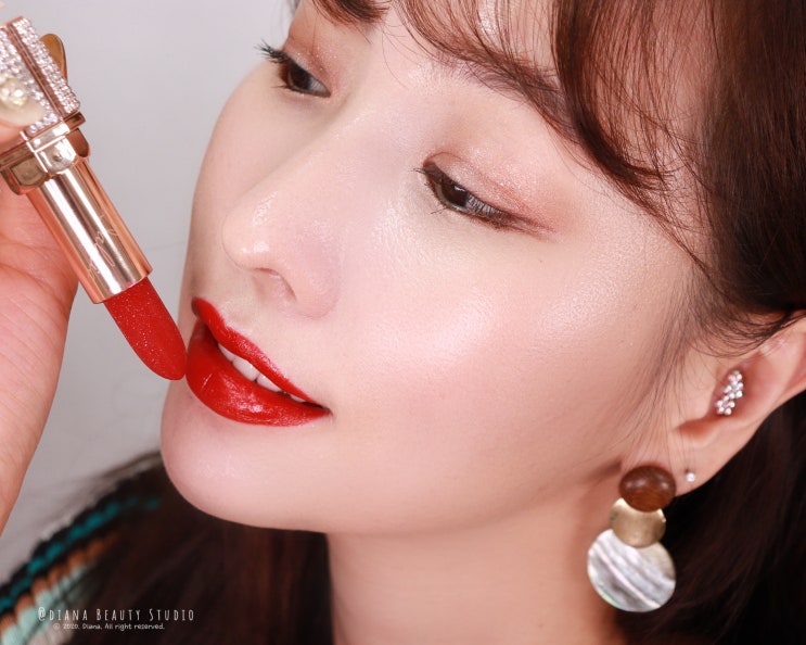 디어달리아 홀리데이 에디션 립스틱 다채로운 프리즘 글리터 가득 디어달리아 홀리데이 에디션 립스틱 다채로운 프리즘 글리터 가득