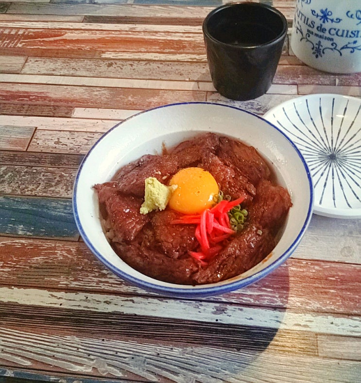  연남동 파스타 덮밥 맛집 '연남토마'