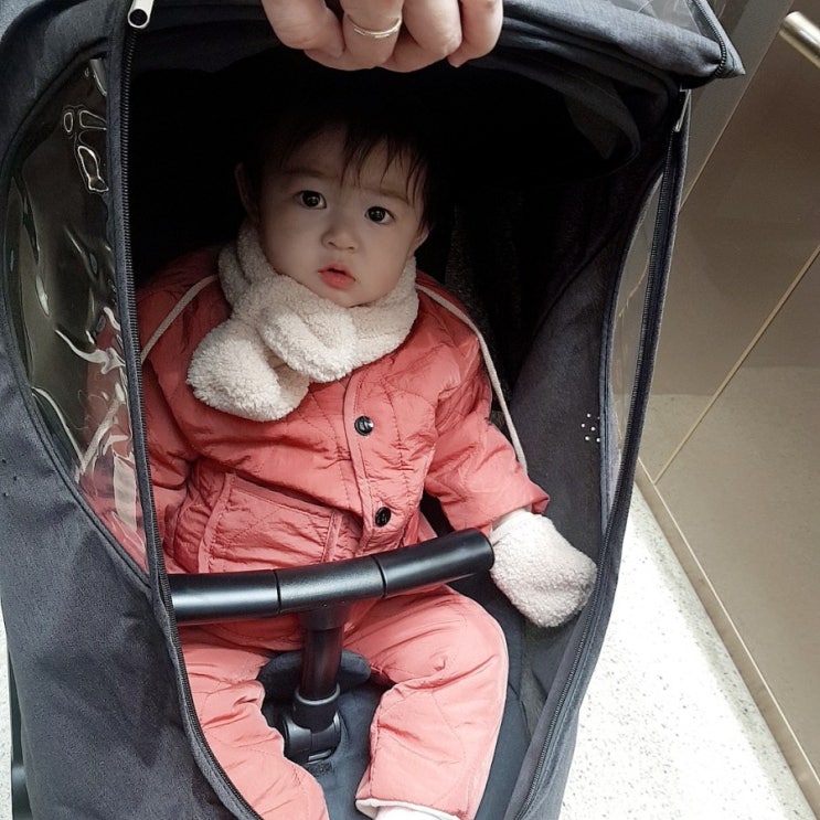  로아 어린이집 등원길 깔깔이 착용