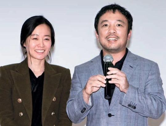  김택진 나이 윤송이 전부인 이혼 결혼 재혼 고향 가족 자녀 연봉