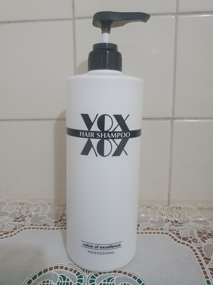  복스(VOX) 샴푸 - 상쾌하고 달달한 향의 약산성 샴푸