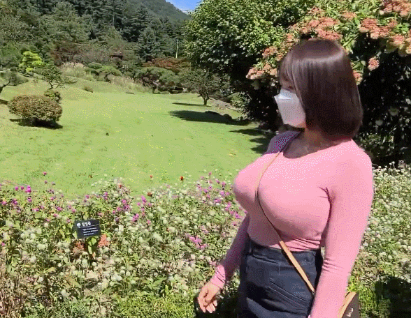 식물원에 놀러간 i컵녀 벨벳튜브 식물원에 놀러간 i컵녀 벨벳튜브