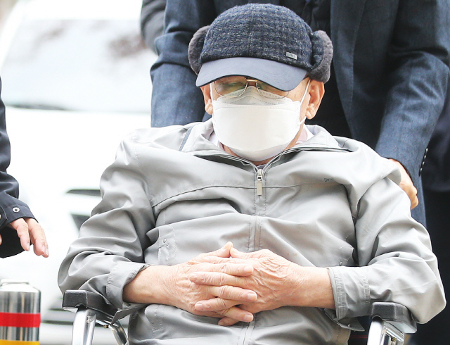 신천지 '평화의궁전'이 이만희의 신혼집? 신천지 '평화의궁전'이 이만희의 신혼집?