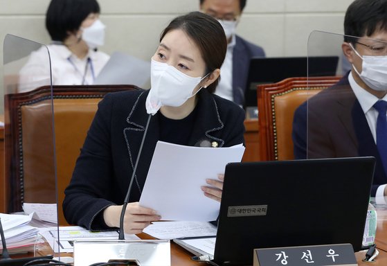  통화 녹음의 법적효력 증거 능력과 처벌, 불법 금지법?(성관계 녹음 처벌법 개정안)