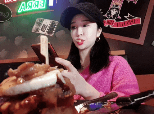  [부산 여행 3일차] 광안리 뷰 좋은 수제 버거집 - 버거 앤 파스타 맥주 드링킹 / 여자 혼자 여행이 위험한 이유 / 부산에서 먹는 서울 깍두기, 생각지 못한 설렁탕 맛집