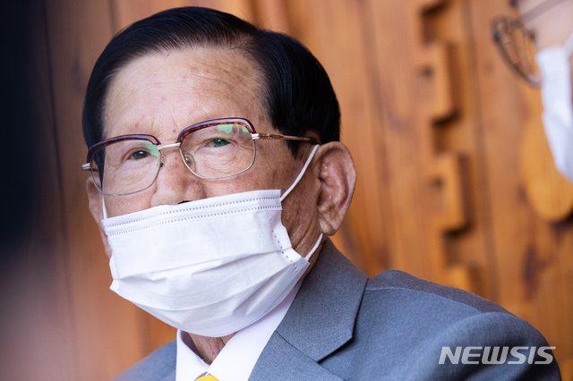 가평 '평화의 궁전' 사용 용도 놓고 검찰·변호인 공방 가평 '평화의 궁전' 사용 용도 놓고 검찰·변호인 공방
