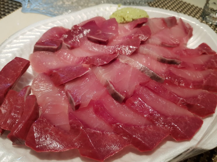  겨울은 방어철~ 용인 어수산에서 대방어를 포장해봤어요!