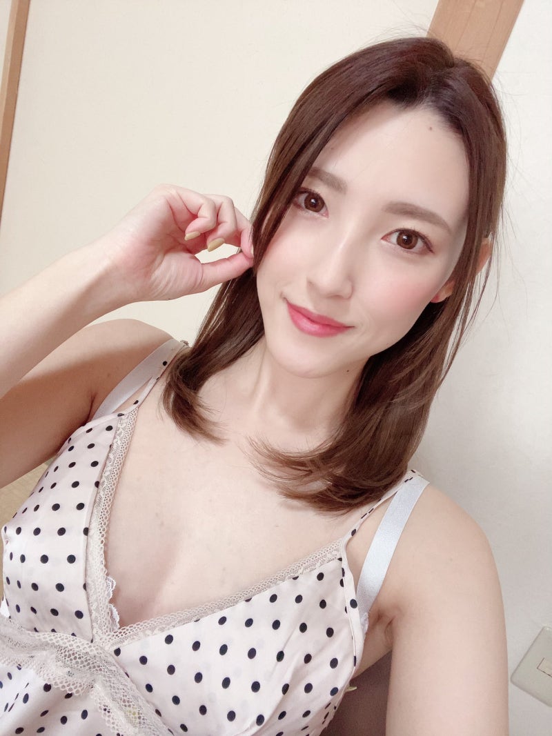 모리사와 카나: 러브스토리로 펼쳐지는 흥미진진한 이야기! 클릭하면 놓치는 게 아쉬울 거에요