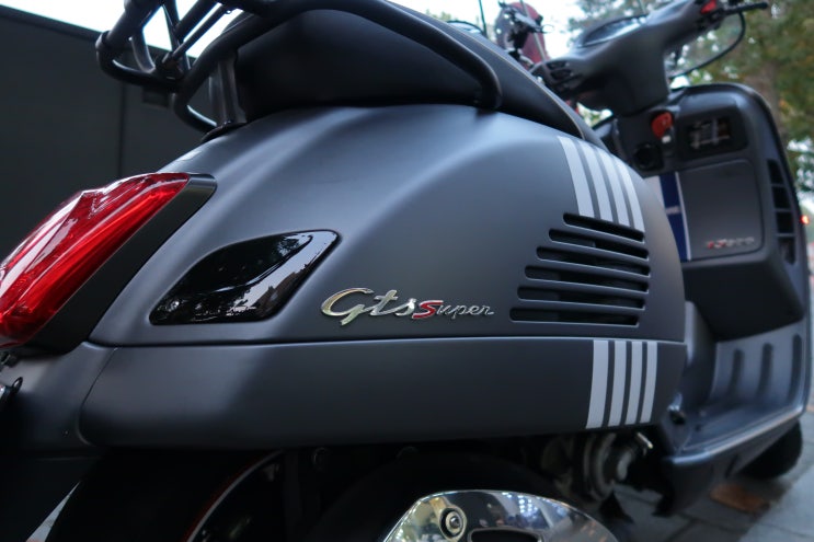  [RGBros] 피아지오 베스파 GTS300 커스텀 데칼