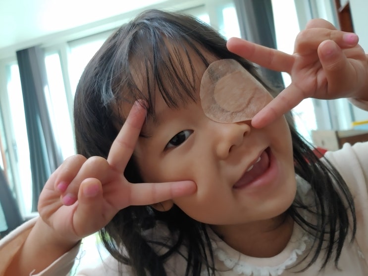  안과를 다녀왔어요 :) 알레르기성 결막염 / 소아사시 창원상남동 글로리안과