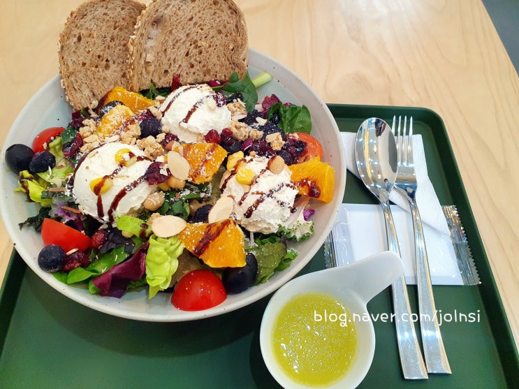  장한평역 맛집 장안동 샐러드 스프 베르도네