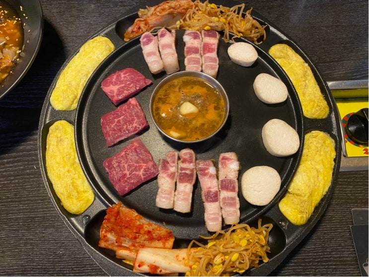 삼겹살과 와규꽃살을 한번에 먹을 수 있는 신도림 고기집 문어부인삼교비