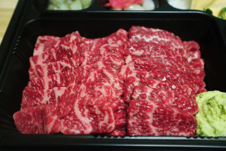  세종시배달 맛집 - 육회가 맛있는 육회장