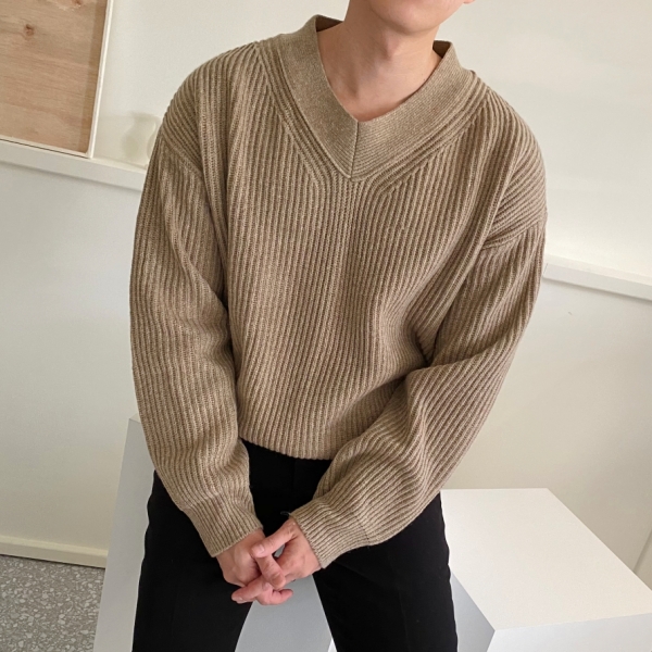  남자 울 루즈핏 오버핏 브이넥 니트 데일리룩 코디 추천