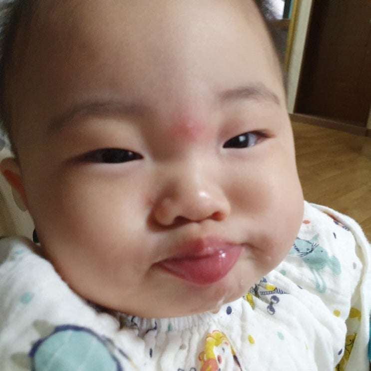  아기 투레질하는 시기 / 아기 투레질하는 이유 / 아기 침 뱉기