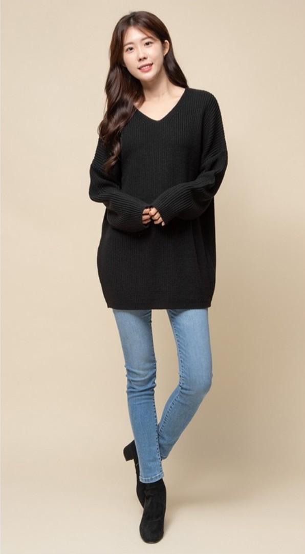  캐럿 여성용 브이넥 롱 스웨터 상세컷!