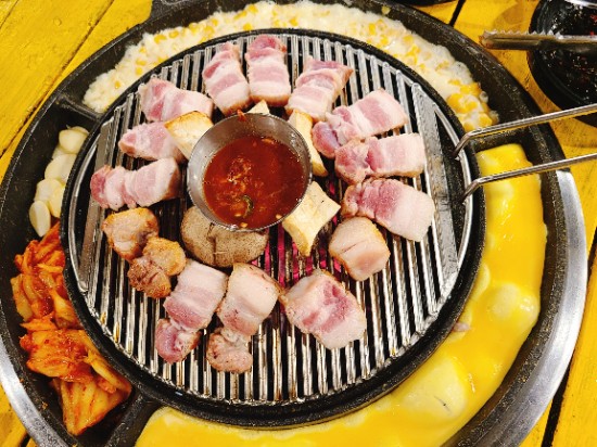  분위기 좋은 야외테이블이 있는 서귀포 흑돼지 맛집, 난드르바당