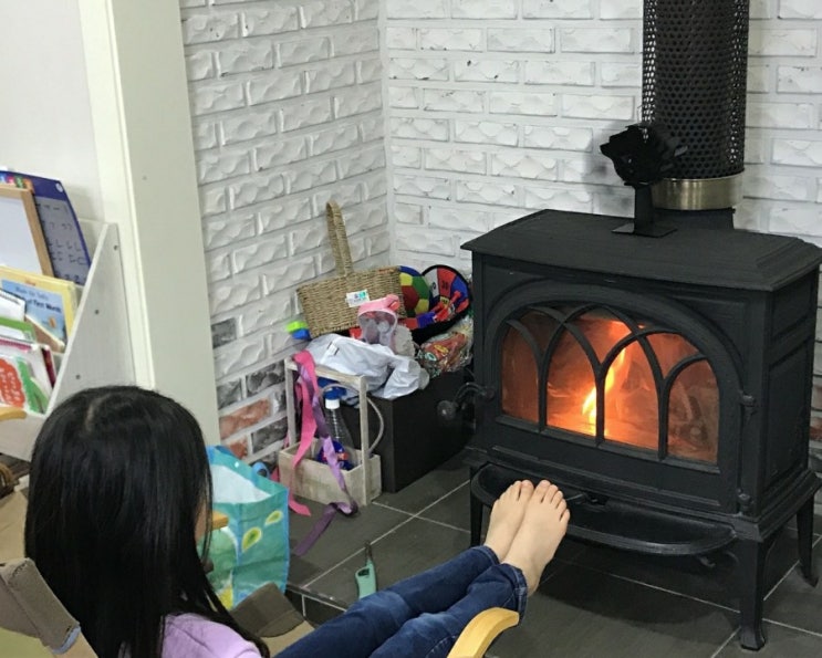  [벽난로 불붙이는 꿀팁] 벽난로의 계절