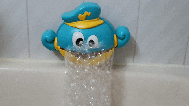 아기목욕놀이 장난감: 거품 목욕하는 버블 문어선장 사용 후기