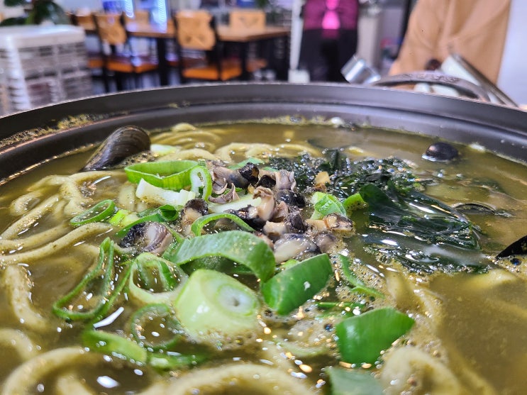 제주 김녕 맛집 '장안 해물보말 칼국수'에서 아름다운 아침식사