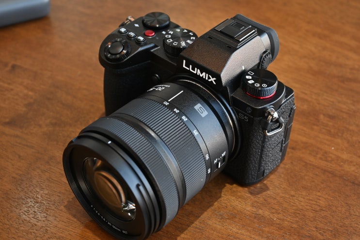  파나소닉 풀프레임 미러리스 루믹스 s5 살펴보기 (Panasonic DC-S5)