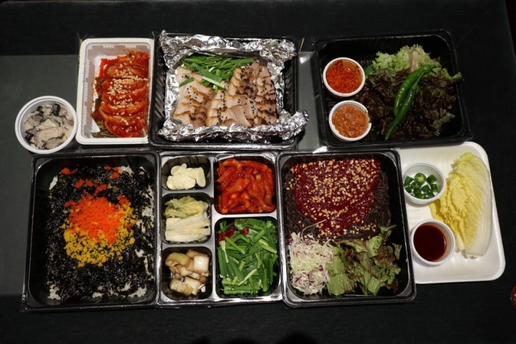  을지로4가 맛집 족발예찬 통영 생굴보쌈 명동 배달음식 추천