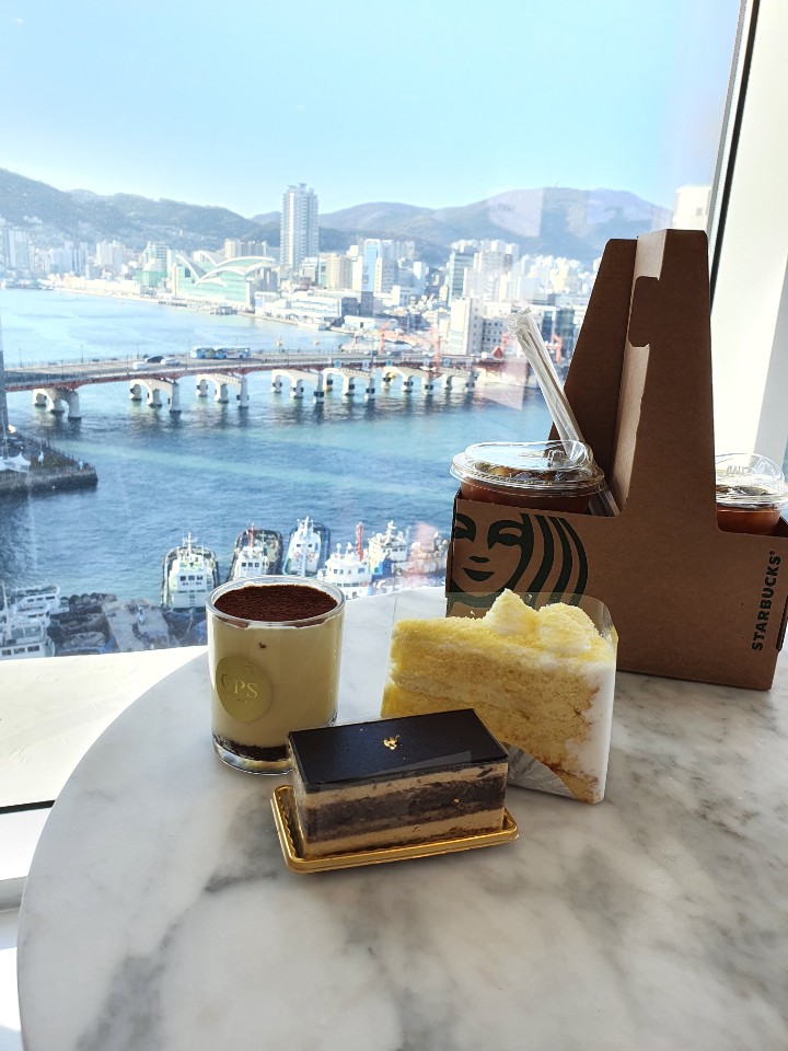  [부산] 부산3대빵집 옵스(OPS) 광복롯데점 주차/메뉴추천/가격/맛 솔직후기 (오페라케이크,컵티라미수,고구마케이크,슈크림)
