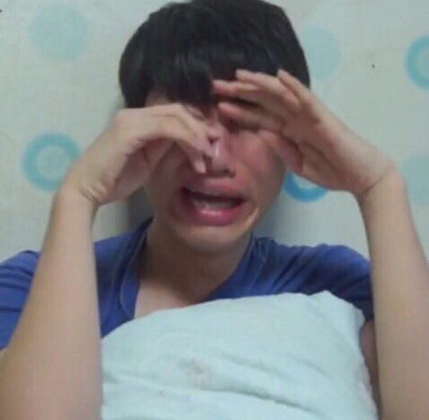  [2020년 11월] 원숭이 엉덩이는 빨개 빨간 건 내 여권