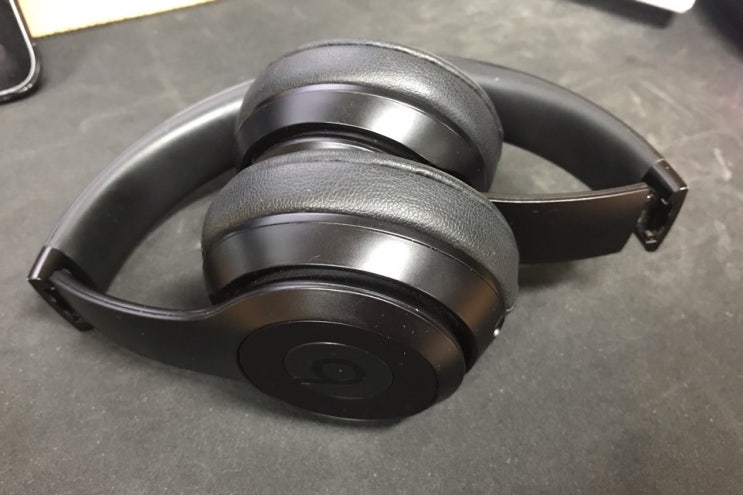  Beats Solo 3 Wireless 구매.