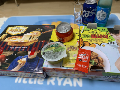  둔촌 맛집 - 굽네치킨 [고추바사삭치킨+시카고피자 : 배달 맛집]