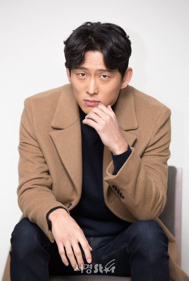  고준 나이 배우 탤런트 결혼 여자친구 키 학력 가족 고향