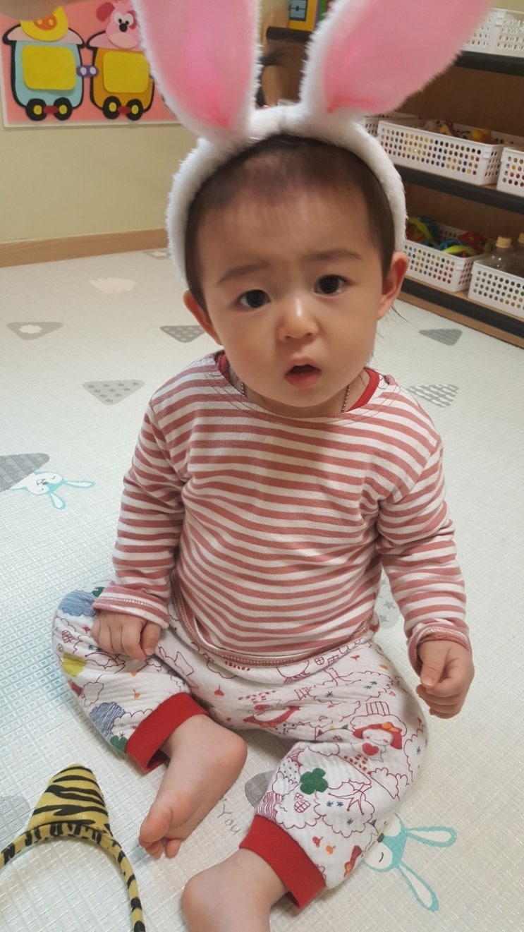  로아 어린이집 일상 - 머리띠
