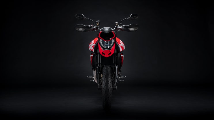  하이퍼모타드 950 RVE / HyperMotard 950 RVE / 국내 입고 / 가격 / 정보 / FUN 바이크