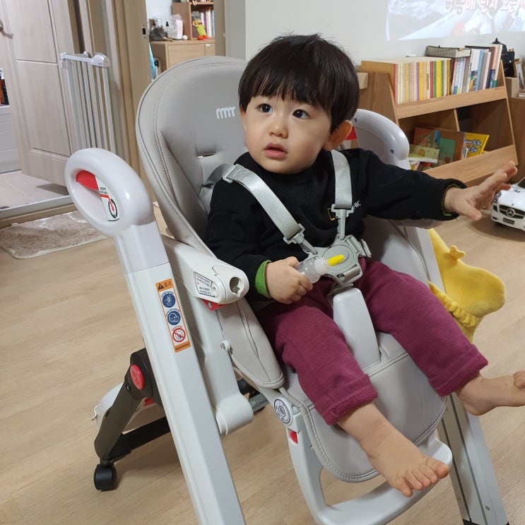 구매후기 그대로 생각보다 견고한 유아의자 마마루 하이체어