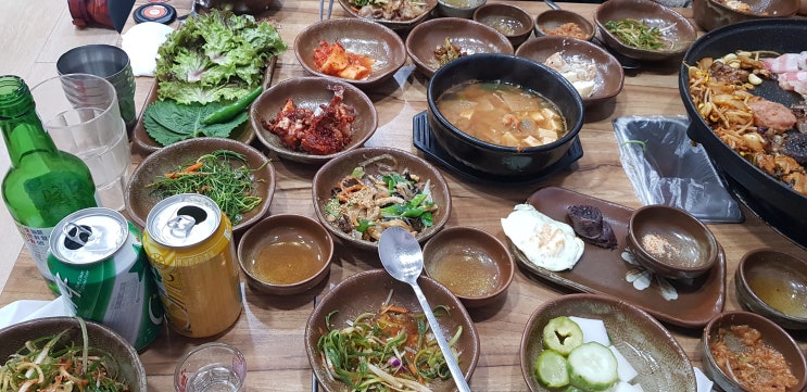  밑반찬 잘나오는 내외동맛집 원대로 내돈내먹