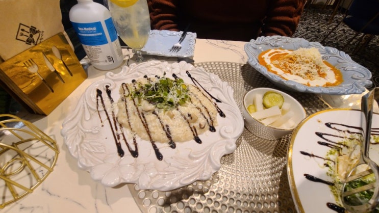 &lt;서울 연남동 레스토랑&gt; [홍대입구 / 유니의 우아한 식탁] 연남동 파스타 맛집