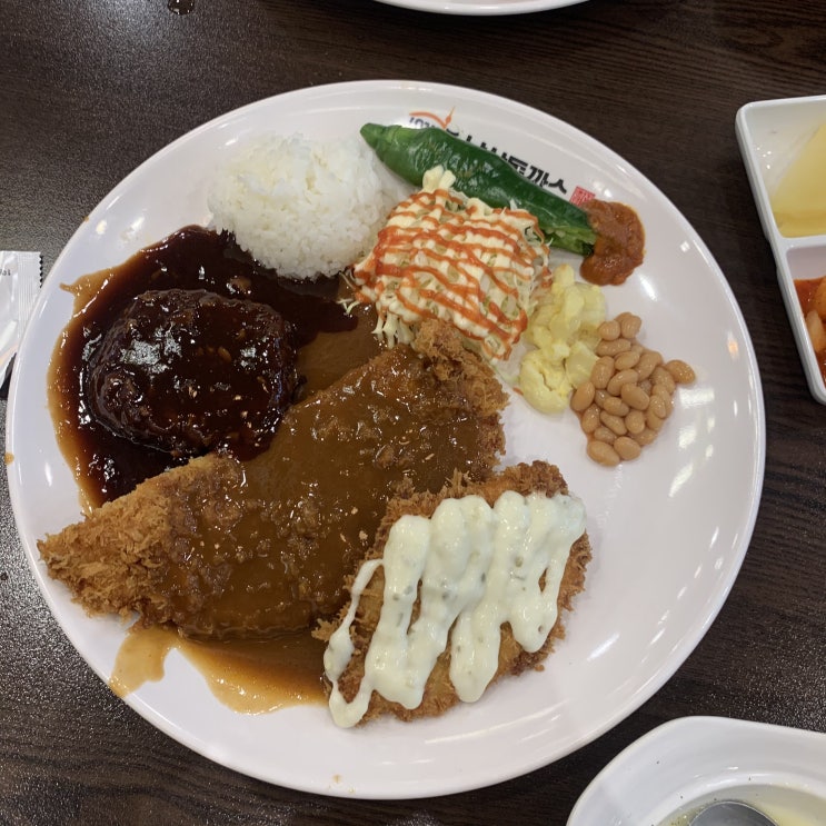 롯데몰수원 맛집 101번지남산돈까스 돈까스가 맛있는곳