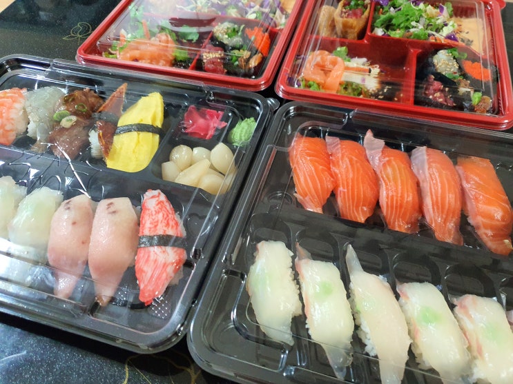  영종도 만수채 초밥배달 푸짐하게 잘오네요