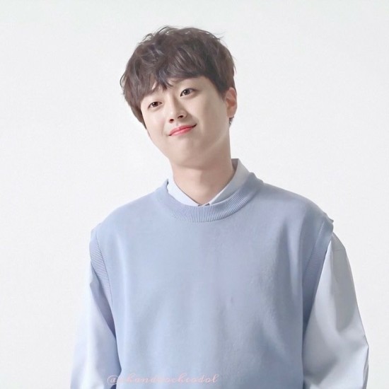  트로트가수 이찬원, 코로나 확진, 뽕숭아 학당 전 출연자 자가격리 중