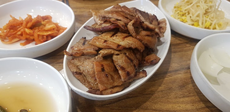 영등포시장역 문래돼지불백 영등포직영점 1인식사 혼밥도 가능한 곳