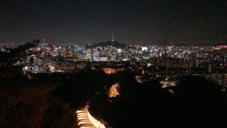  오빠네 떡볶이 & 인왕산 야간산행 & 베스킨라빈스 <NEW > 아이스촉촉한초코칩 후기
