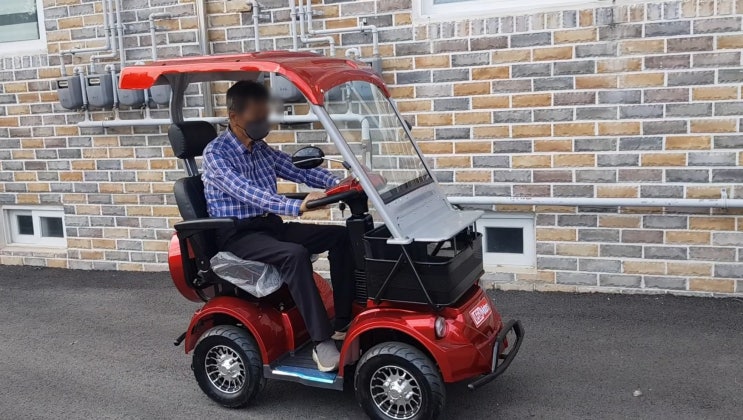  노년이 되어 고향에 산다는것은 ... 베가 노인 전동차 전동스쿠터 초소형 전기차