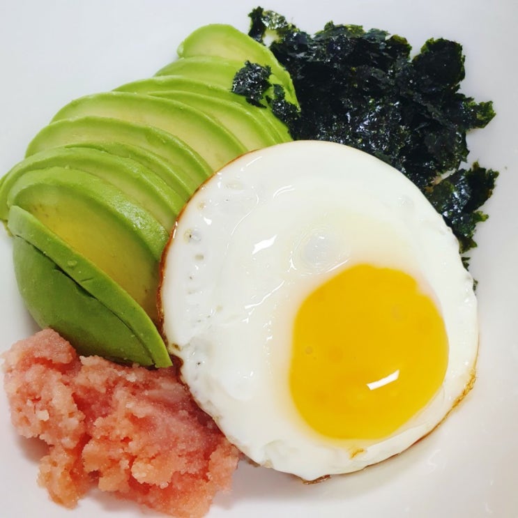 아보카도명란덮밥 : 백선동 명란젓으로 쉽고 맛있게 한끼 해결