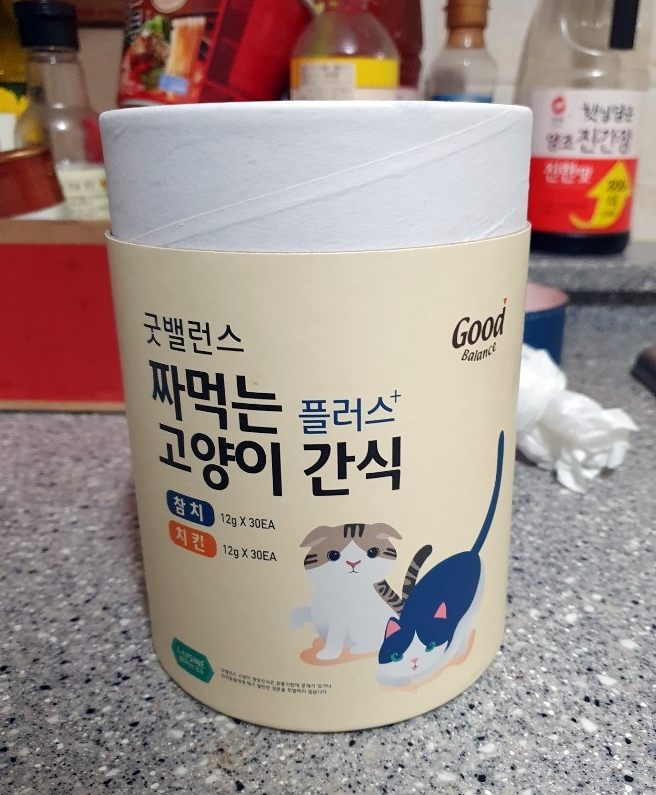 [집사 내돈내산 리뷰] 굿밸런스 고양이 짜먹는 간식 플러스 후기