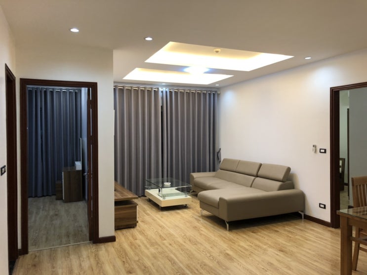  하노이 골든팰리스 (golden palace) A6층 3룸 풀옵션 -800$