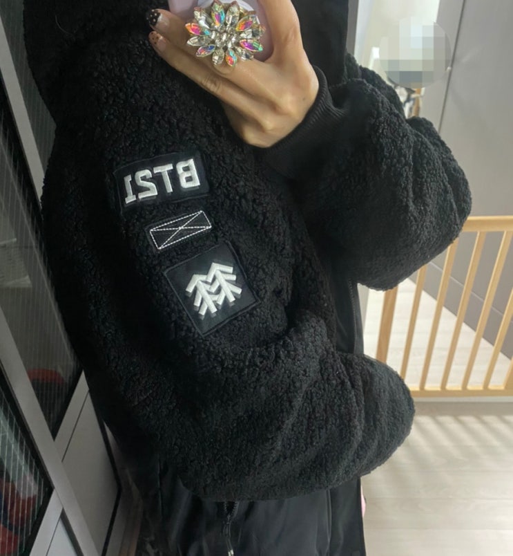  아우터 추천 :) 코오롱 스포츠 남녀공용 BT21 플리스 자켓